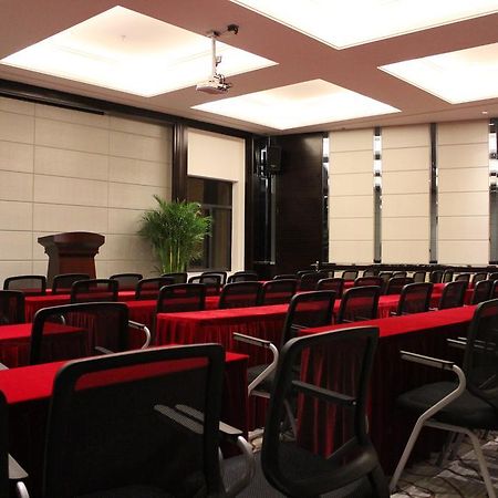 Junfu Hotel Guangzhou Exterior photo